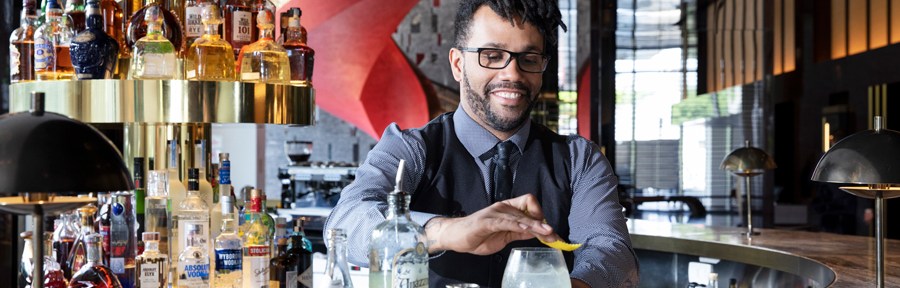 Quer saber onde os bartenders mais famosos do Brasil bebem? O bartender Paulo Ravelli, do Four Seasons São Paulo, conta tudo!