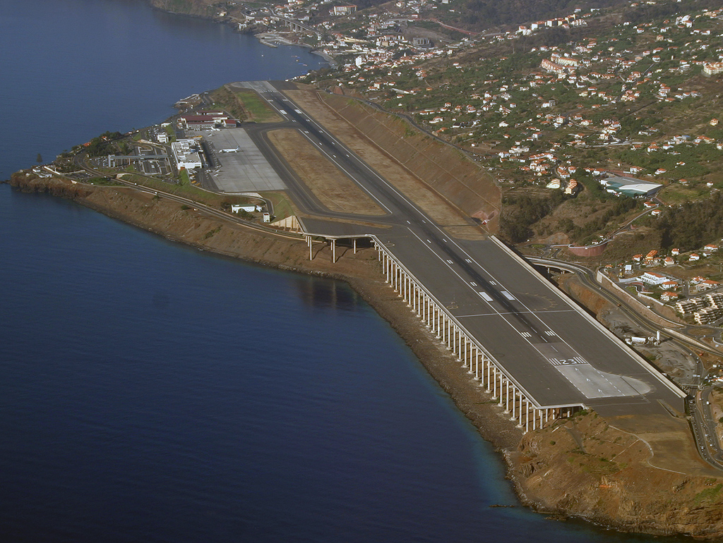 aeroporto da ilha da madeira