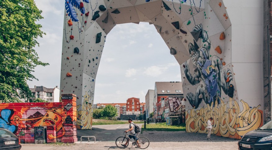 Parque BaNanna, antigo e tóxico terreno baldio transformado em um atraente refúgio urbano em Nørrebro, em Copenhague, na Dinamarca