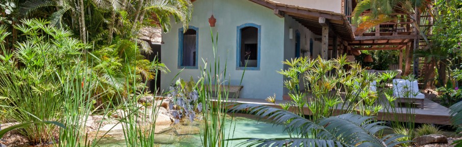 UXUA Casa Hotel & Spa, no centro do vilarejo baiano, lidera o ranking baseado na escolha dos leitores da Condé Nast Traveler